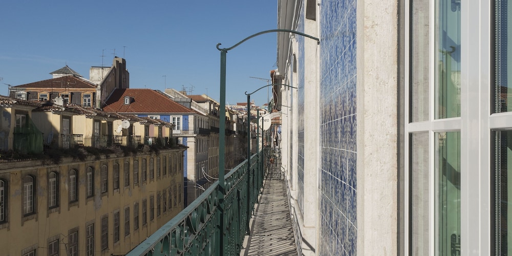LISBON SERVICED APARTMENTS BAIXA CASTELO 69/74