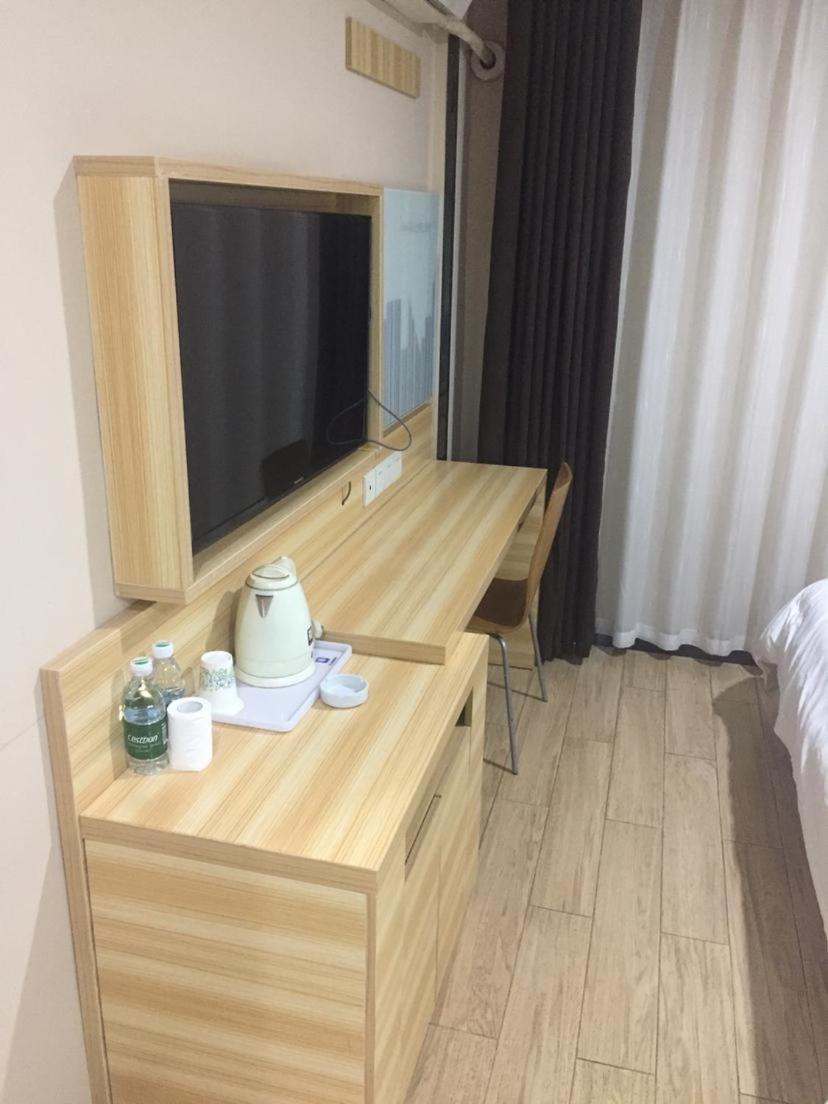 7 Days Inn (Changsha Yinpenling Liugoulong Metro Station) 29/44