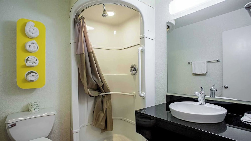 Motel6 Prescott, AZ 56/58