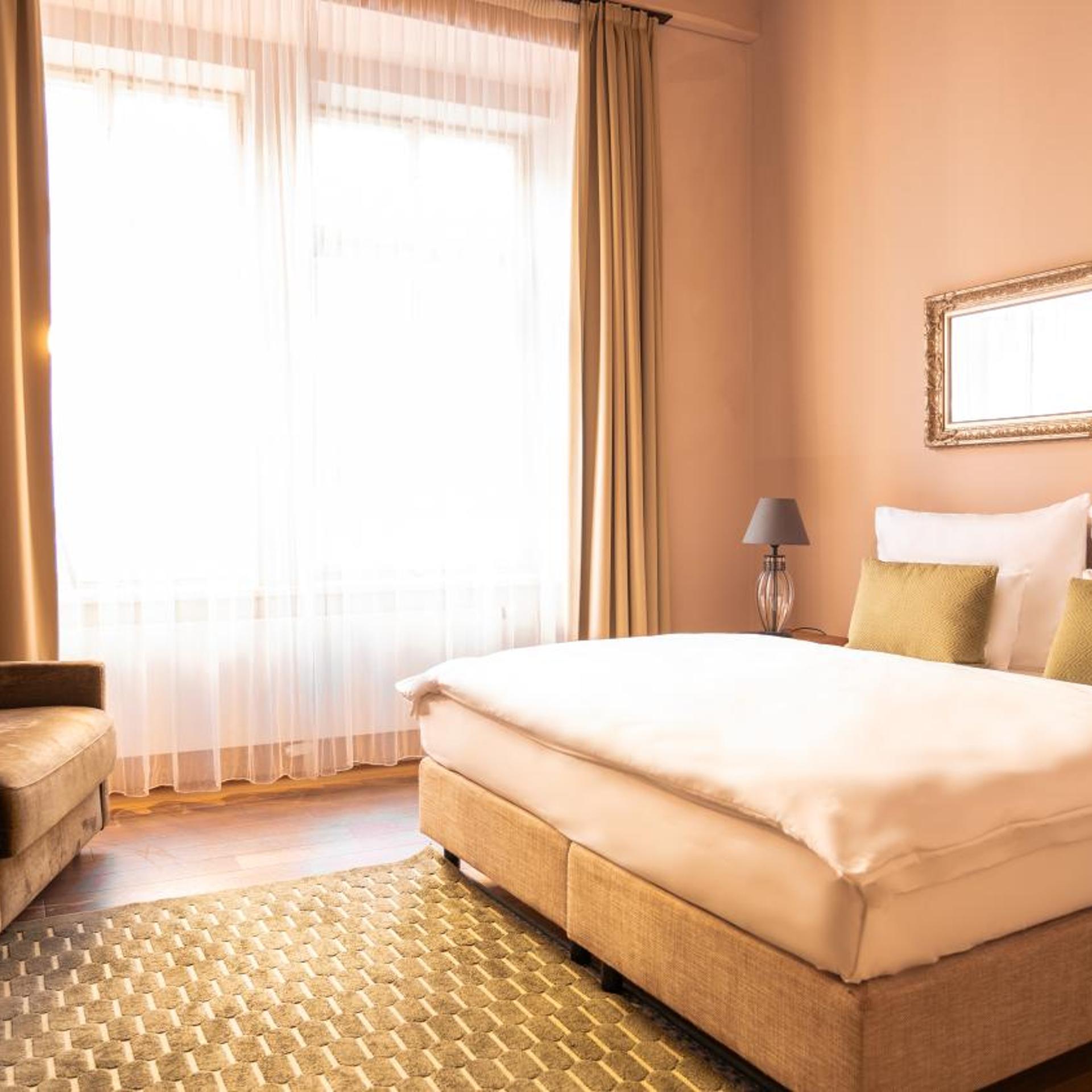 غرفة ديلوكس بسرير مزدوج أو سريرين منفصلين، Hotel Golden Key Prague 4/10