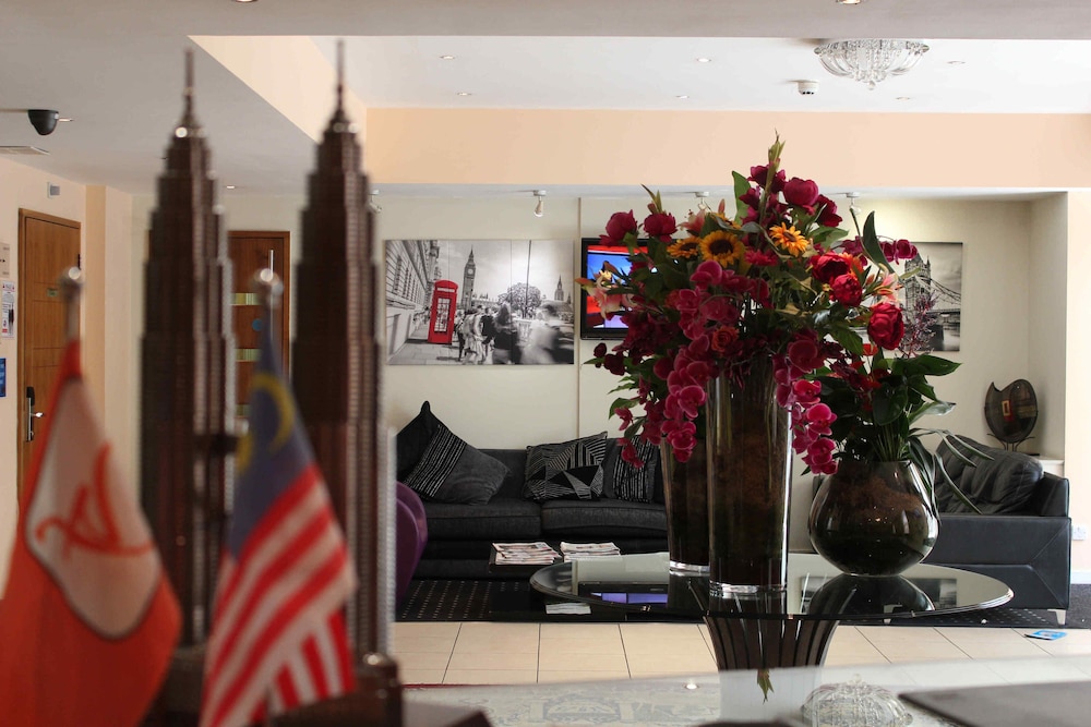 Grand Plaza Serviced Apartments 67/76