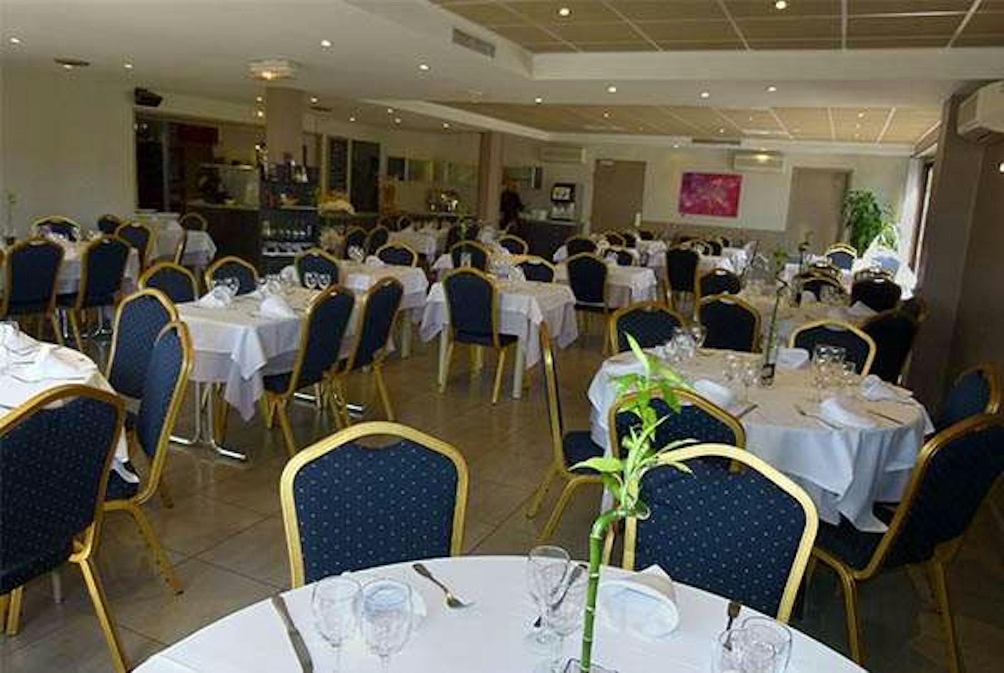 Aeroport Hotel - Parc Expo 12/15