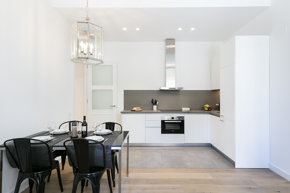 Murmuri Residence Mercader 10/70