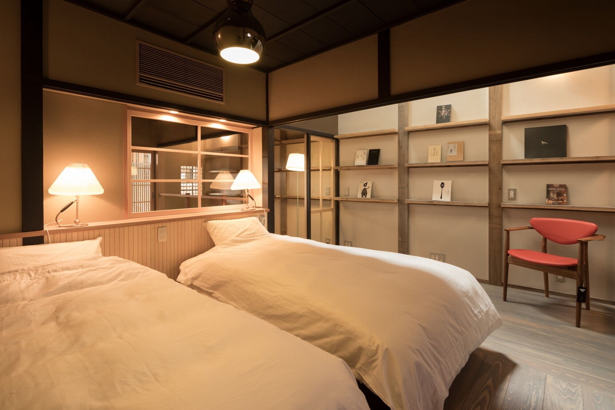 Private Holiday Home, Twin Beds, 3 Futon Beds