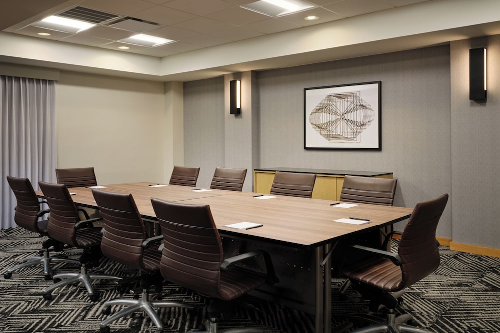 Hyatt Place Tampa Airport/Westshore 66/78