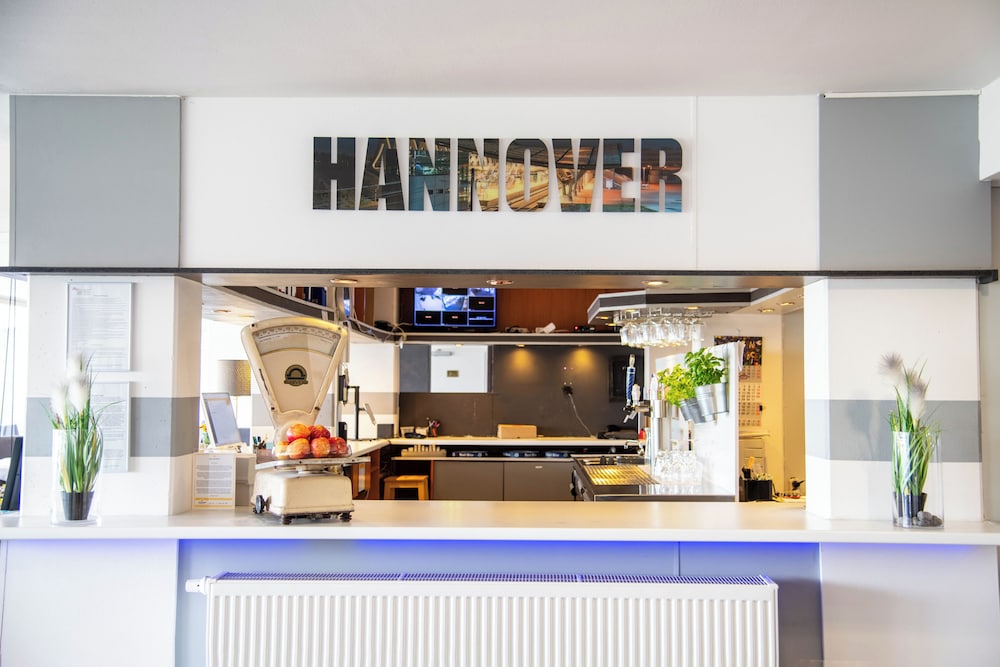 BeeVillage Messehotel Hannover-Laatzen 4/41