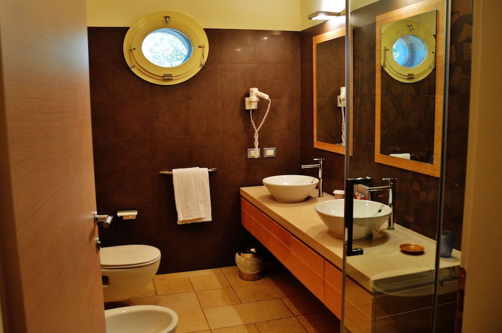 Tenuta Monacelle 42/43