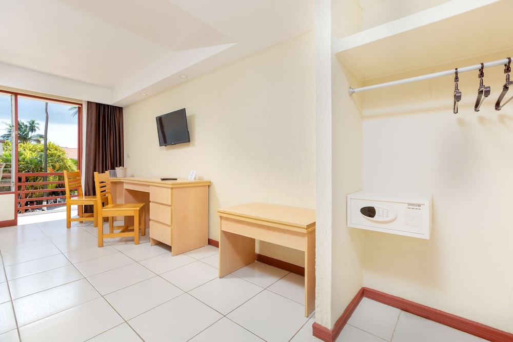 Best Western Jaco Beach All-Inclusive Resort 26/53