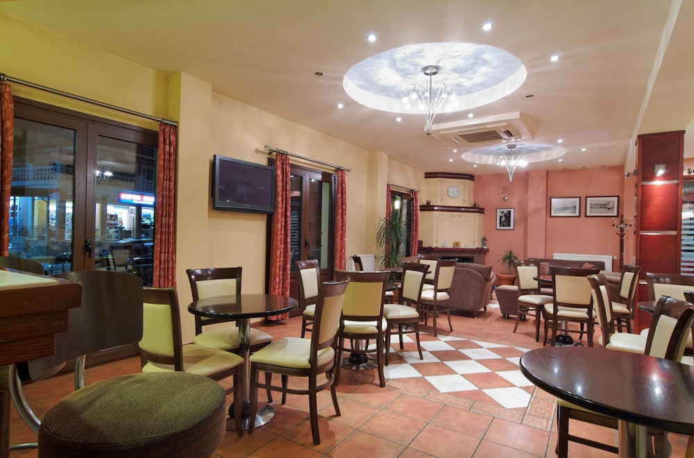 SAN NECTARIOS HOTEL 31/50