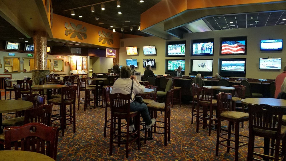 Ho-Chunk Gaming Wisconsin Dells 27/50