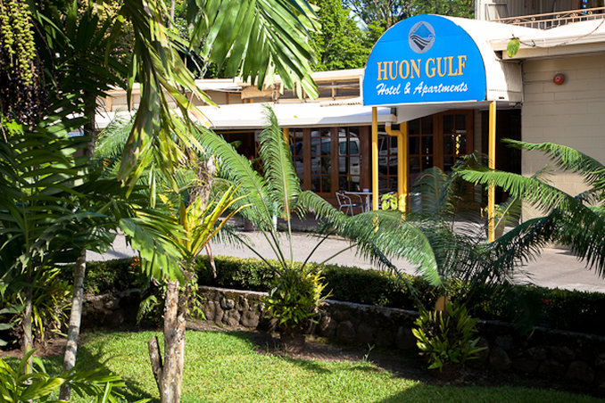 Huon Gulf Hotel and Apartments 6/49
