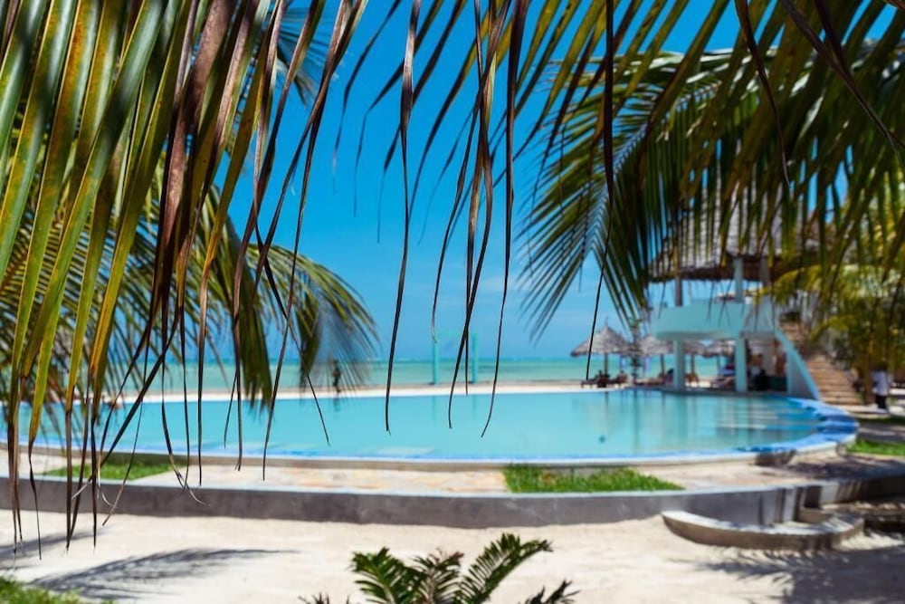 Jambo Resort by Mambo Hotels 39/50