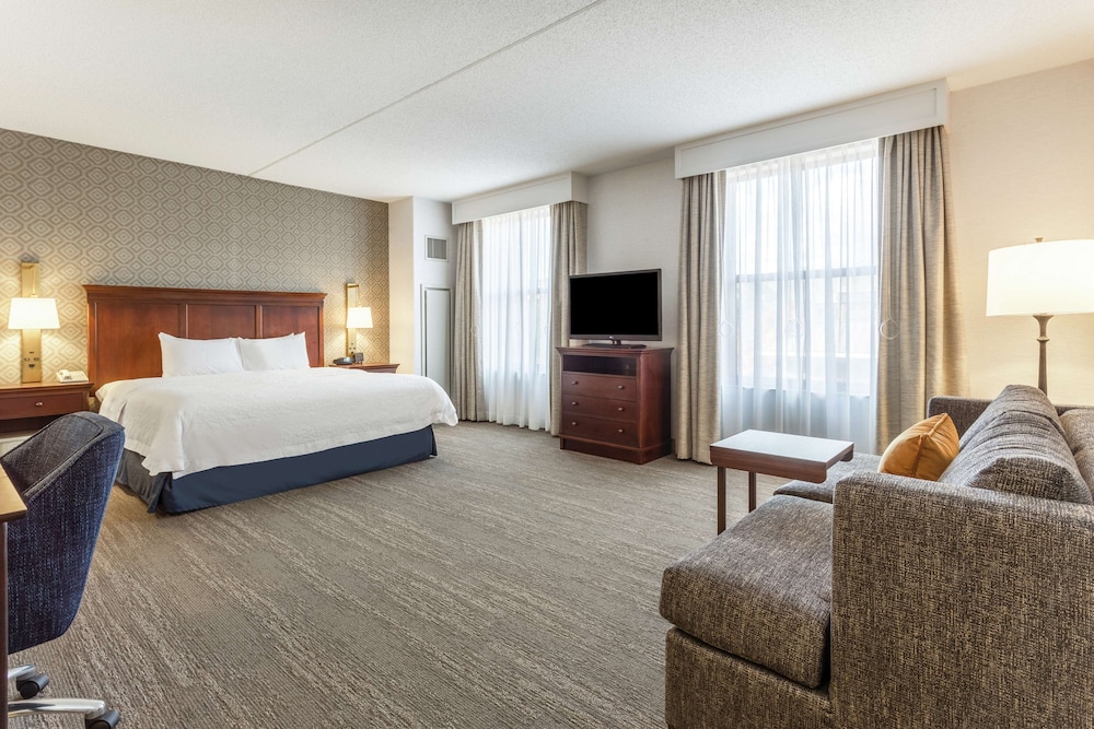 Hampton Inn Suites Saratoga Springs Downtown 15/69