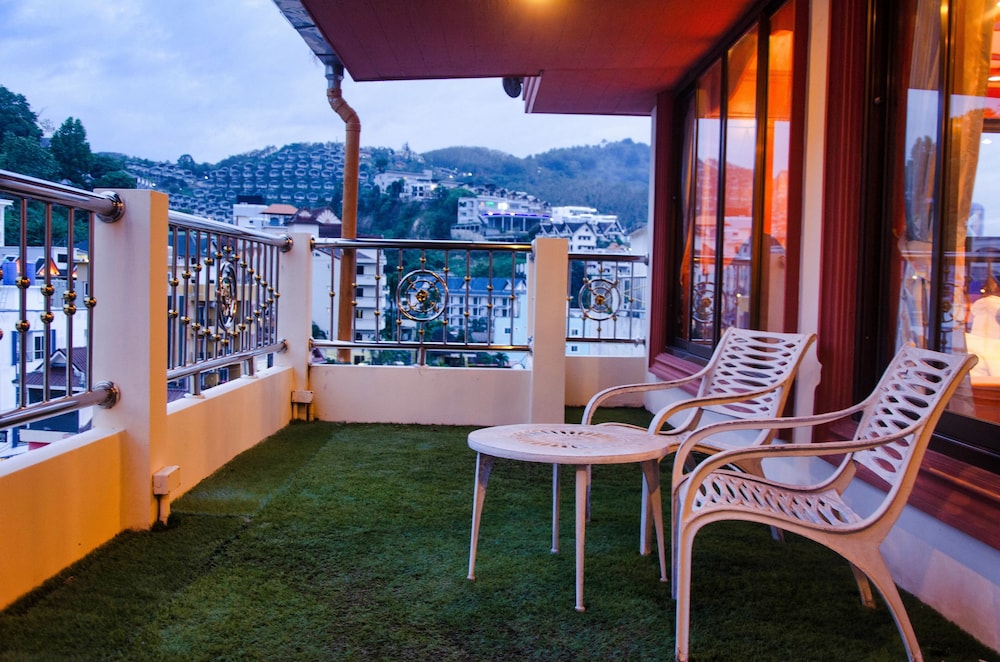 Diva Patong Hotel 25/50