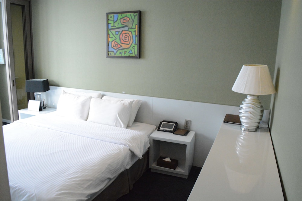 Hotel Mudrin 16/72