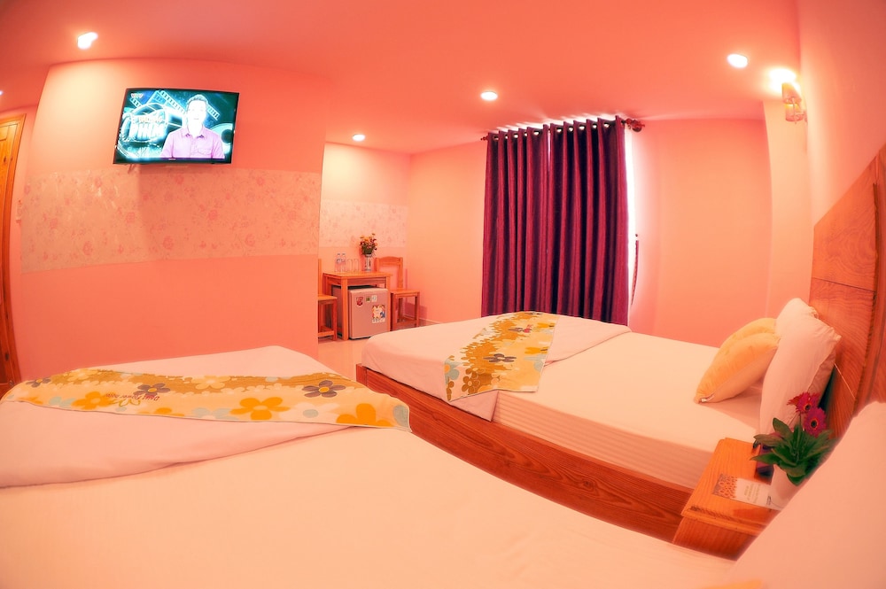 Dalat Flower Hotel 16/72