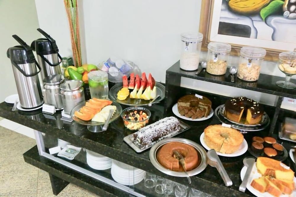 Xingu Praia Hotel 11/22