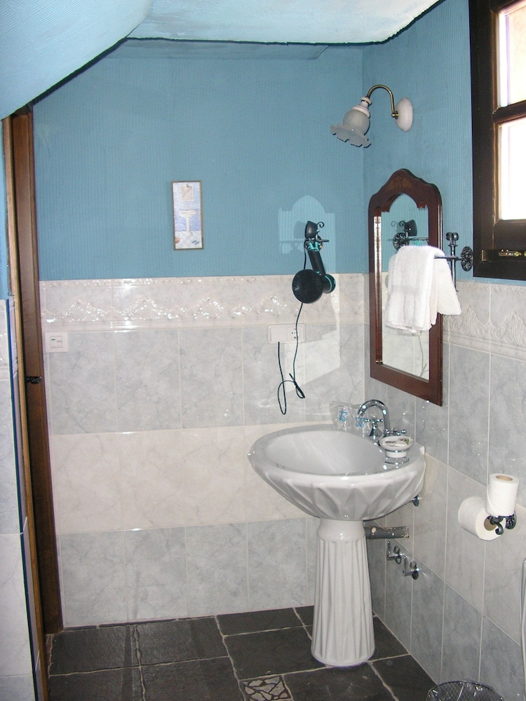 Palacio Guzmanes Hospederia Rural 21/64