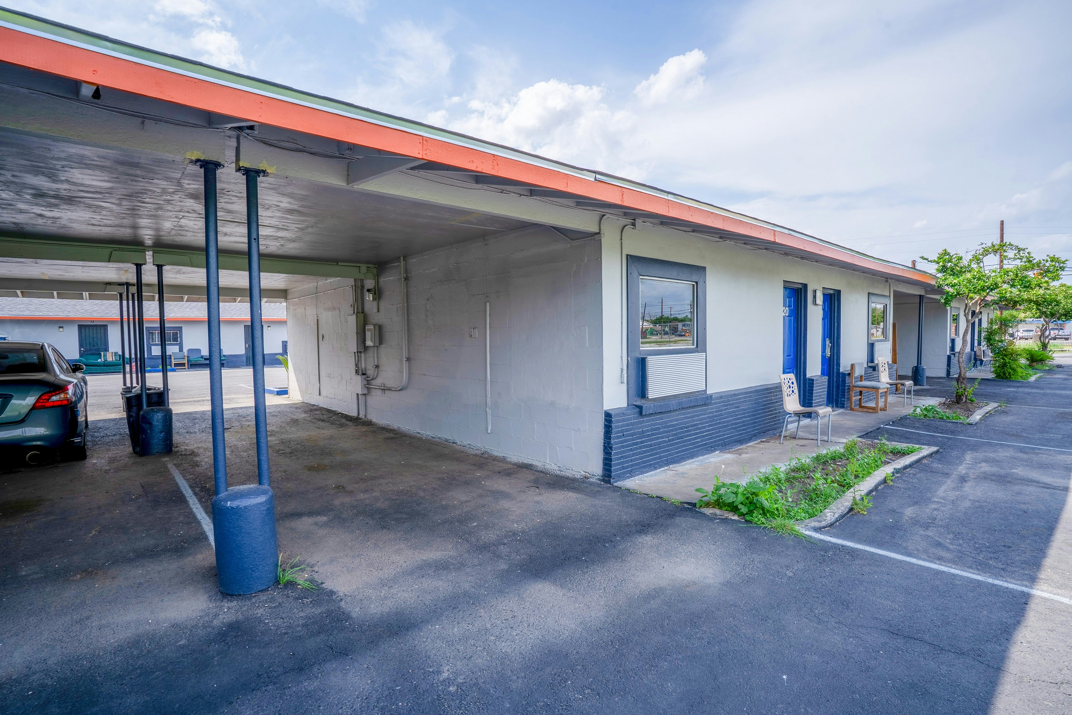 Alamo Oasis Inn and Suites By OYO San Antonio 31/53