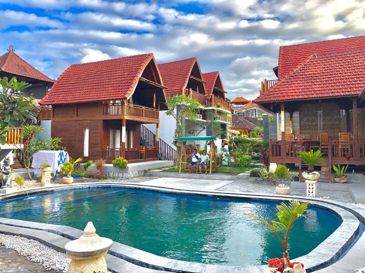 Ayu Laba Beach Villa And Resto 12/29
