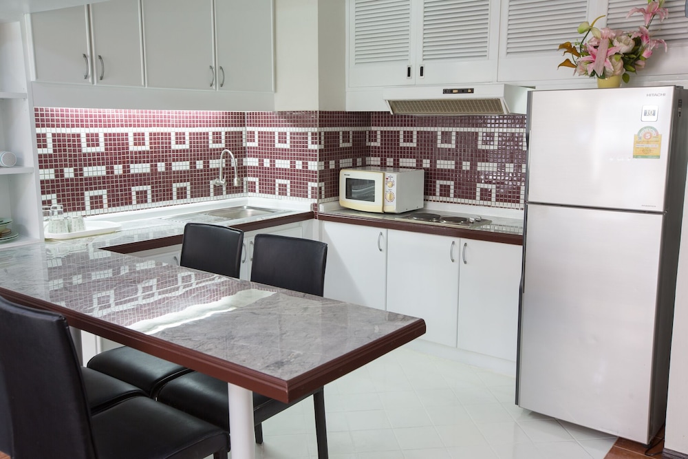 Le Vanvarothai Saladaeng Residence 37/50