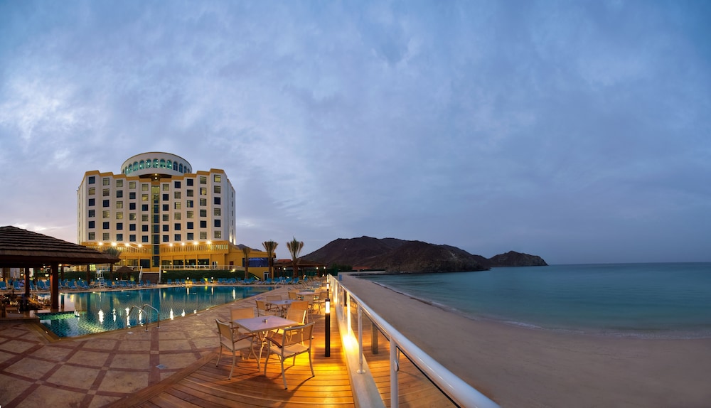 Oceanic Khorfakkan Resort And Spa 7/76