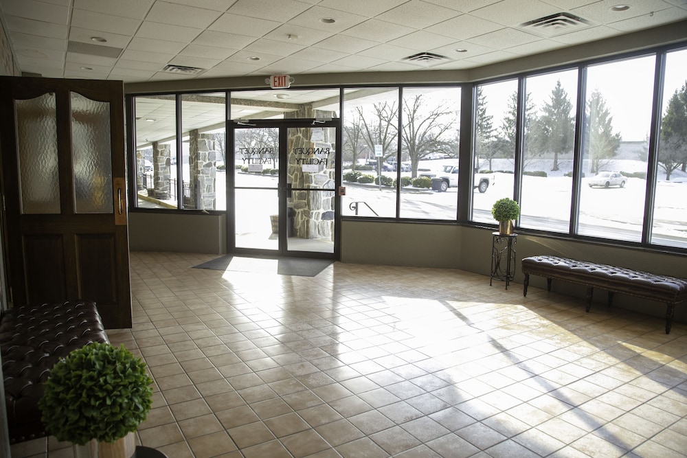 The Stables Inn and Suites 26/57