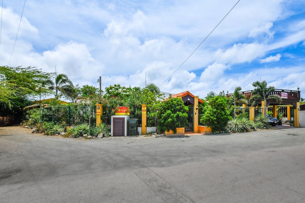 Brisas Studio Apartments - Adults Only 31/50