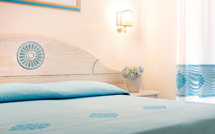 Classic, Single, Double Bed
