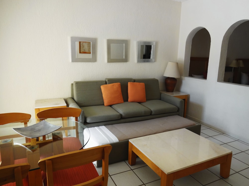 Park Royal Homestay Los Cabos 17/38