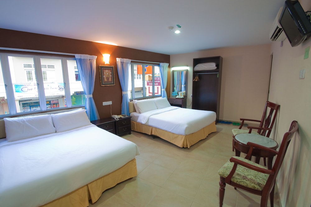 Ck Hotel 17/40