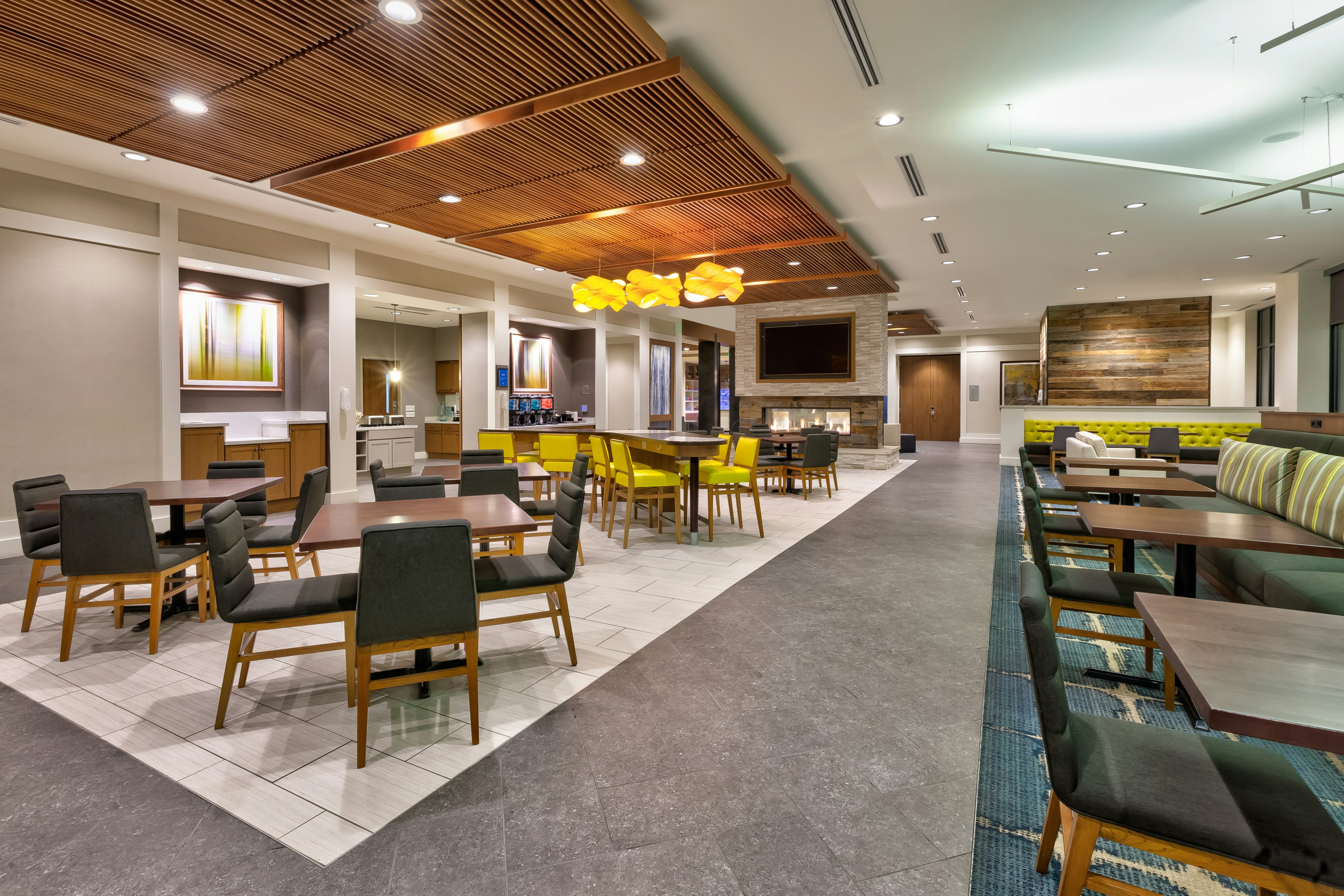 Homewood Suites by Hilton Pittsburgh Downtown 58/78