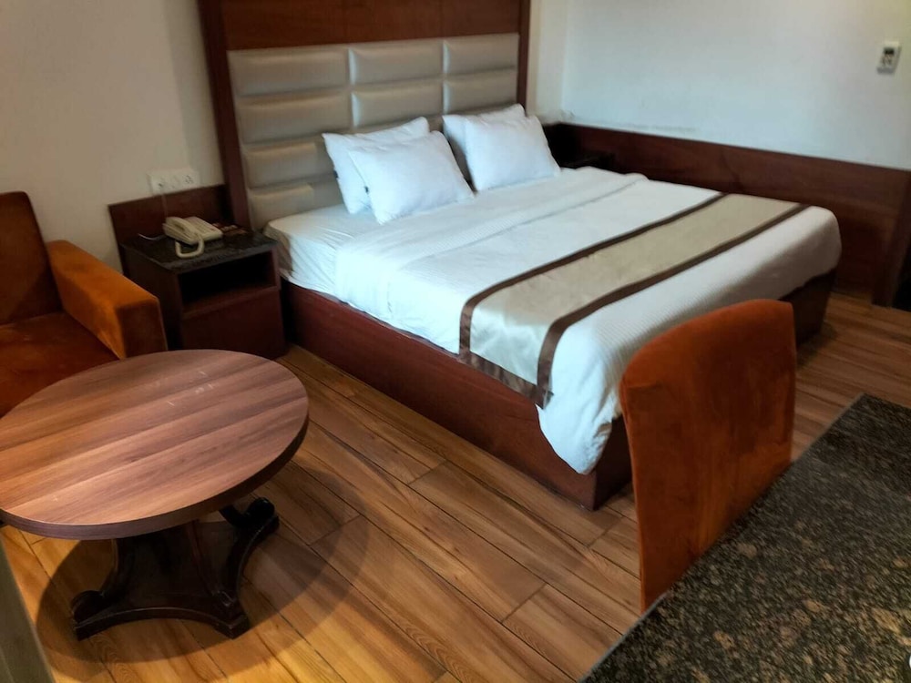 Hotel Ambica 21/40