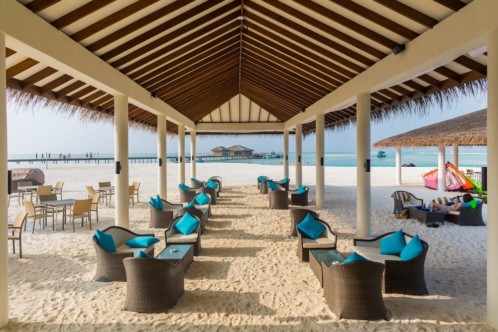 Cocoon Maldives 193/204