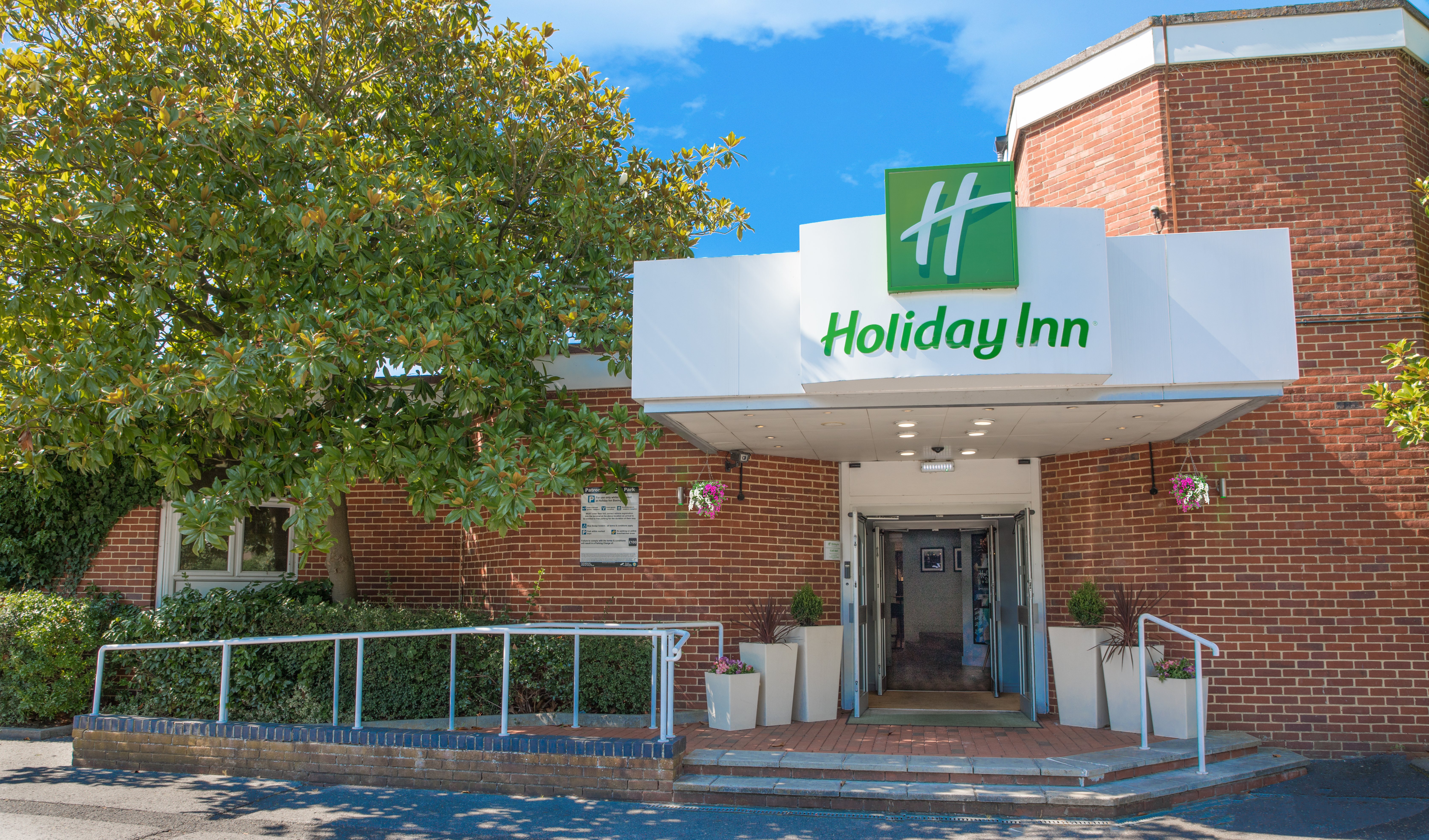 HOLIDAY INN BASINGSTOKE 2/45