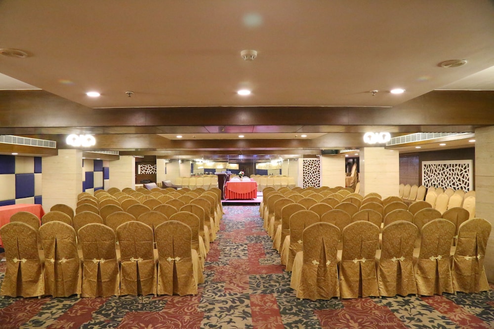 Quality Inn Bez Krishnaa 39/50