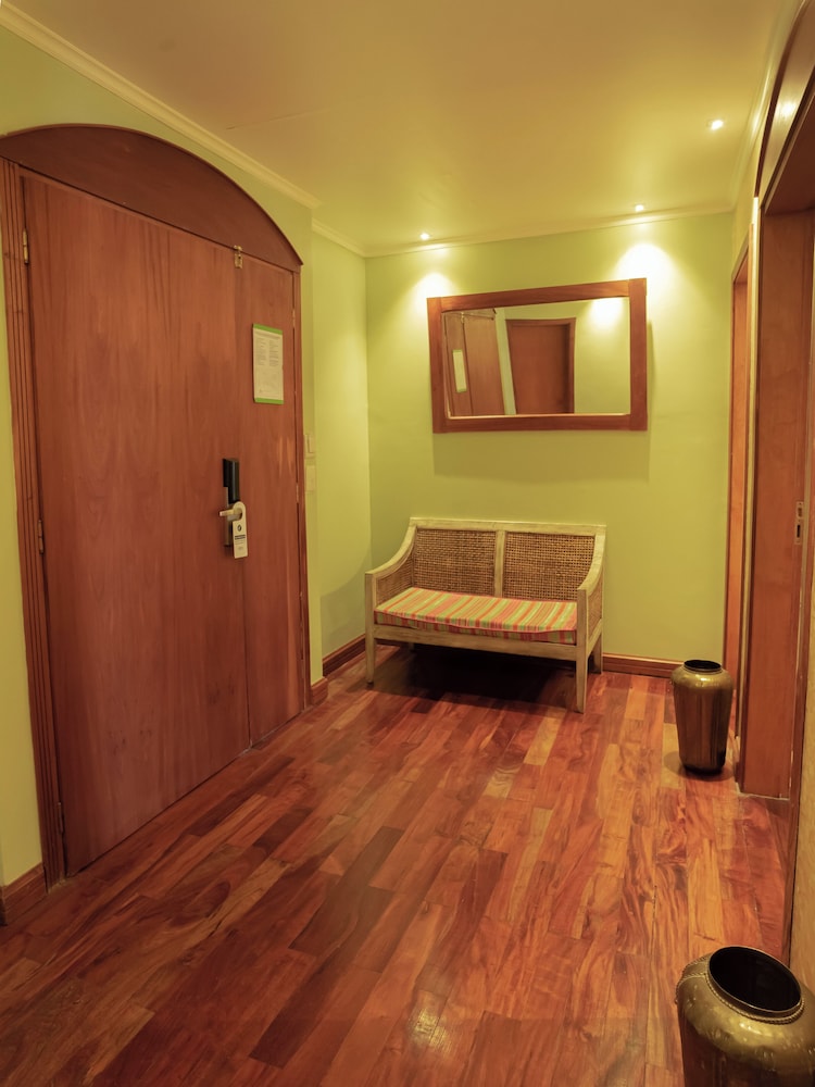 Saint George Hotel 23/50