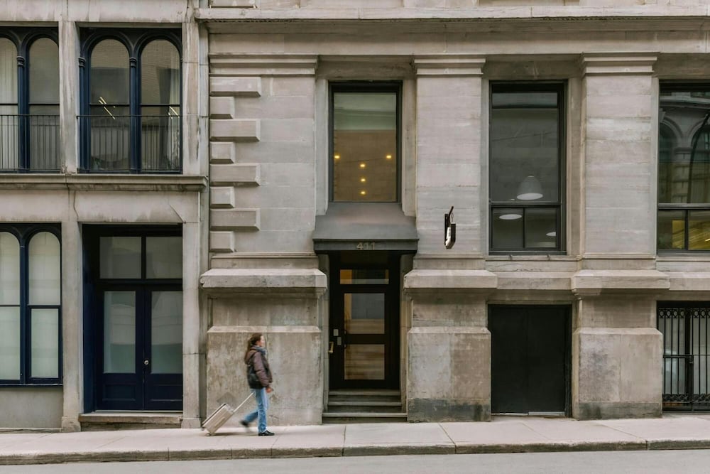 The Alexander Hotel - Old Montreal 1/50