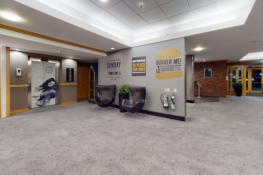 Village Hotel Hull 60/61