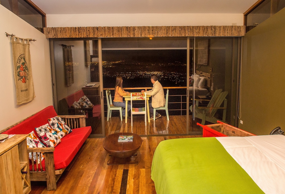 Chayote Lodge 15/50
