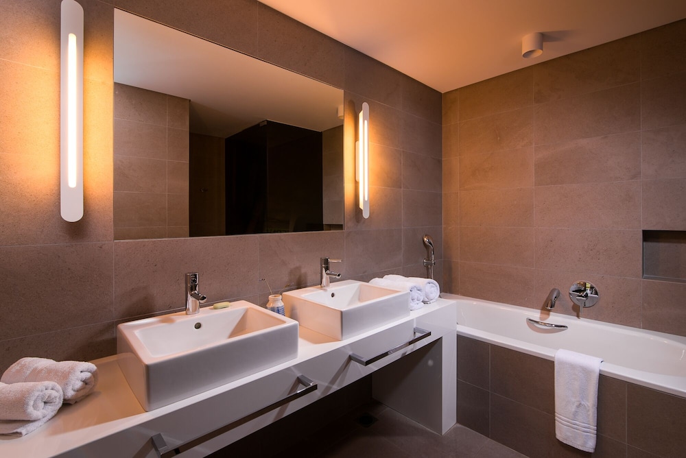 Kernos Beach Hotel and Bungalows 49/50