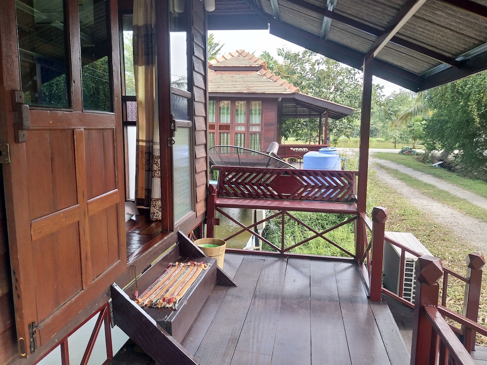 Sarocha Resort Rayong 13/28