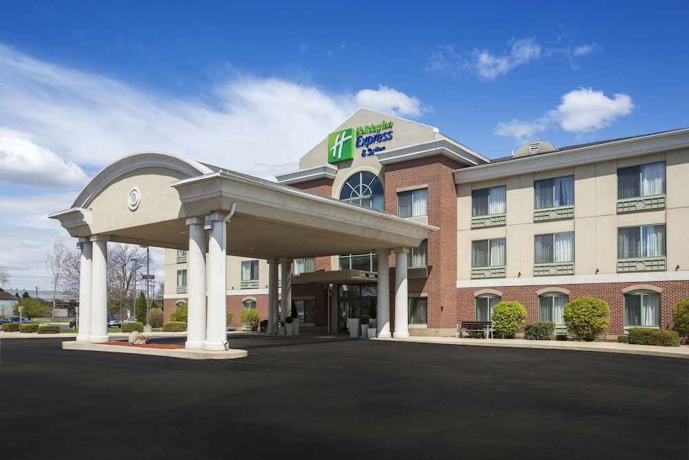 Holiday Inn Express Kalamazoo 1/47