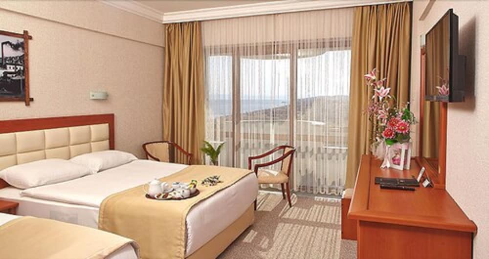 Grand Hotel Temizel 3/29