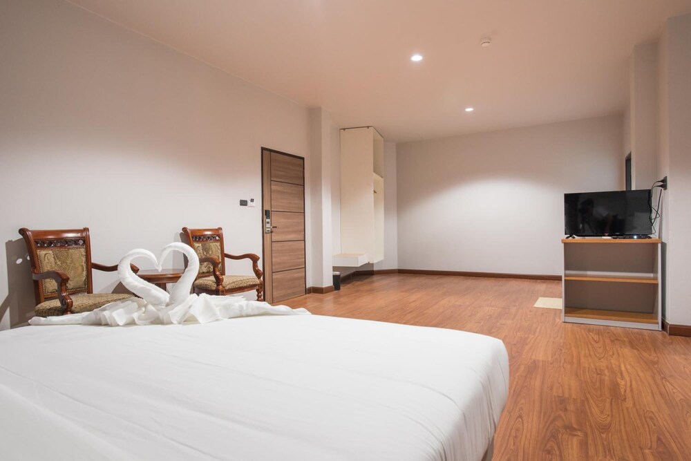 Chanthaburi Center Hotel 17/40