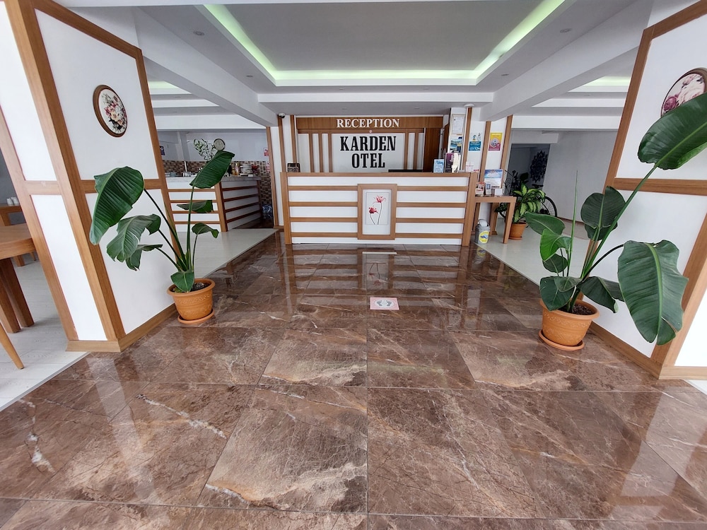 Karden Hotel 10/48
