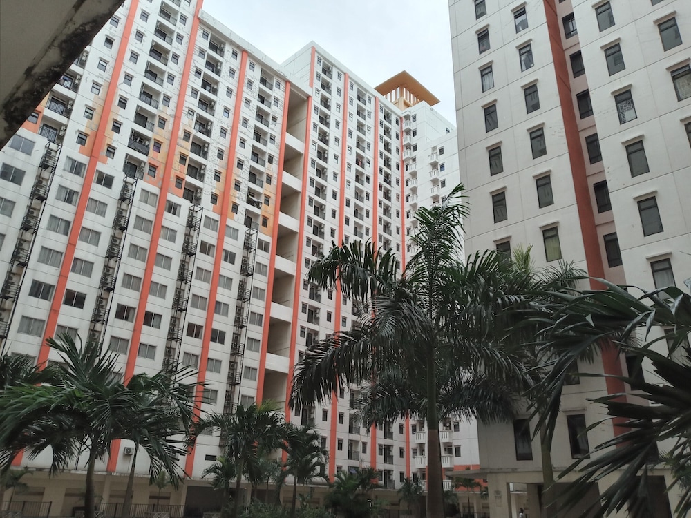 Kemang View by Happy Room by Zuzu 3/34