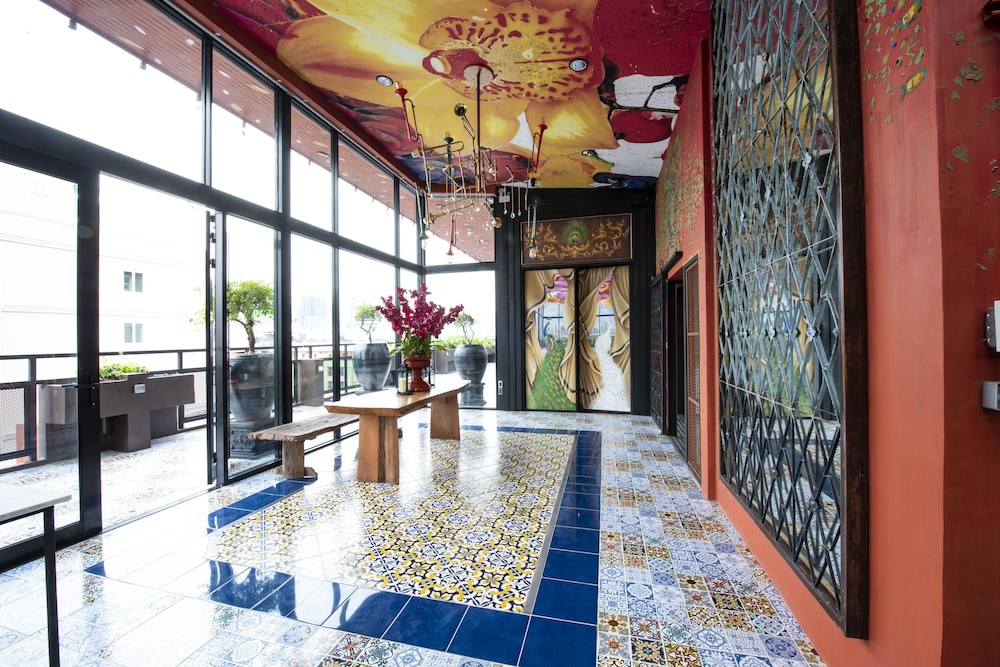 Dhevi Bangkok Hotel 4/40