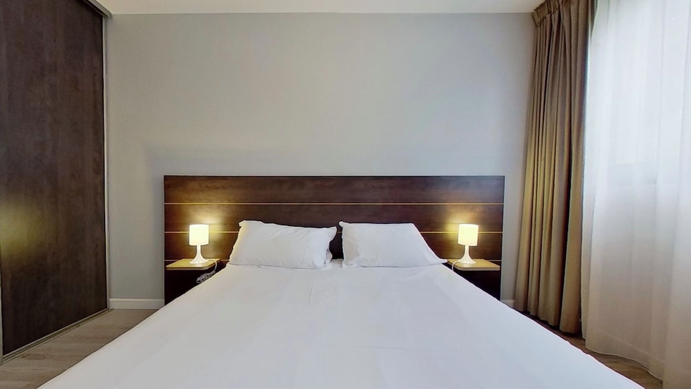 City Residence Aix En Provence 15/49