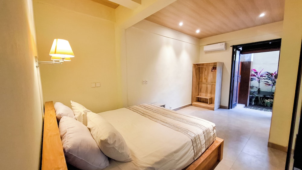 Villa Puri Darma Agung 21/65